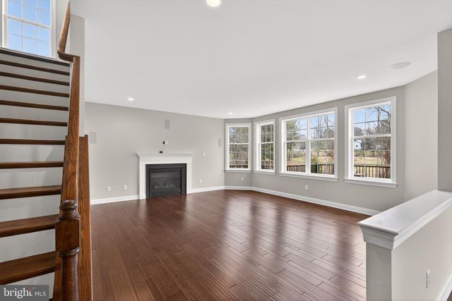 30 DOMINIC DR, Downingtown, PA 19335