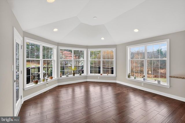 30 DOMINIC DR, Downingtown, PA 19335