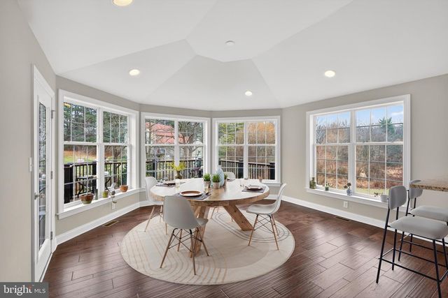 30 DOMINIC DR, Downingtown, PA 19335