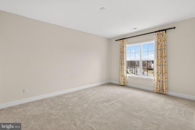 30 DOMINIC DR, Downingtown, PA 19335