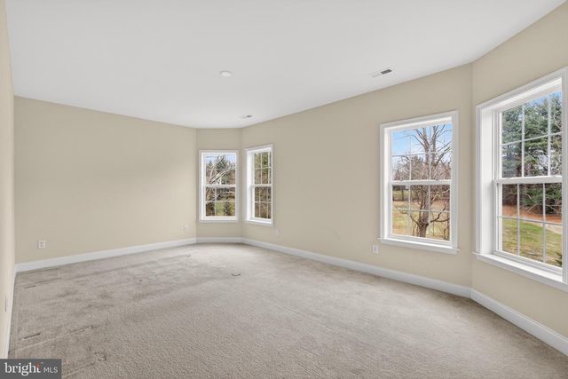 30 DOMINIC DR, Downingtown, PA 19335