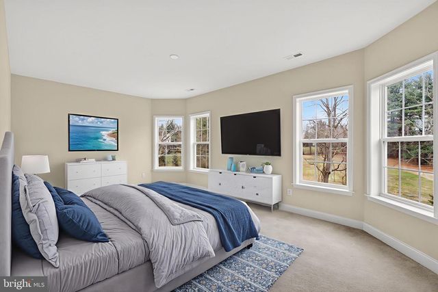 30 DOMINIC DR, Downingtown, PA 19335