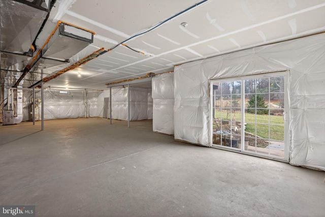 30 DOMINIC DR, Downingtown, PA 19335