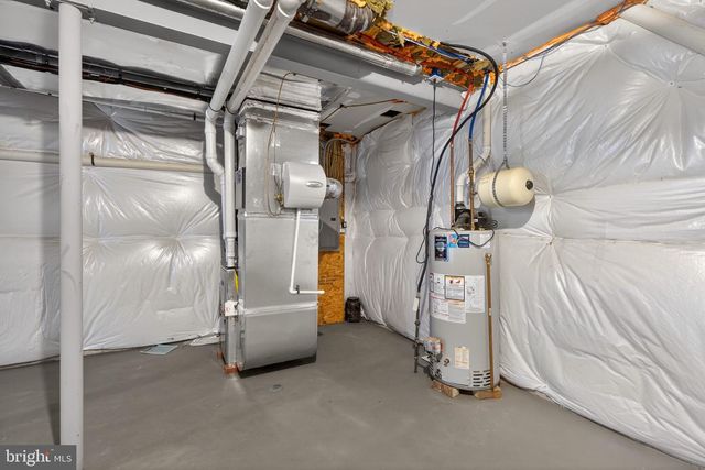 30 DOMINIC DR, Downingtown, PA 19335