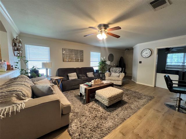 1905 Hawksbury WAY, Cedar Park, TX 78613