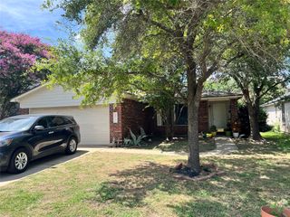 1905 Hawksbury WAY, Cedar Park, TX 78613