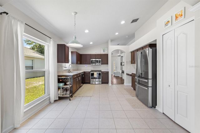 11422 MISTY ISLE LANE, Riverview, FL 33579