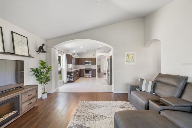 11422 MISTY ISLE LANE, Riverview, FL 33579