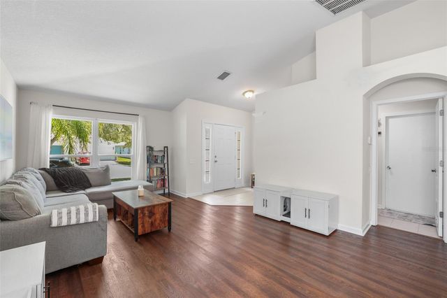11422 MISTY ISLE LANE, Riverview, FL 33579