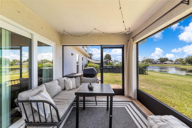 11422 MISTY ISLE LANE, Riverview, FL 33579