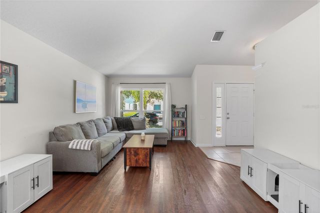 11422 MISTY ISLE LANE, Riverview, FL 33579