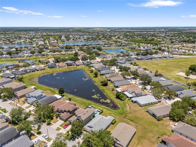 11422 MISTY ISLE LANE, Riverview, FL 33579