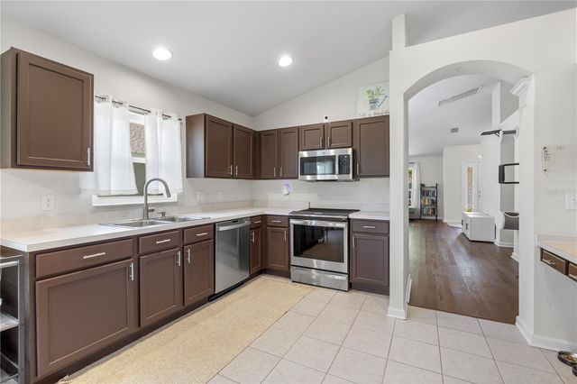 11422 MISTY ISLE LANE, Riverview, FL 33579
