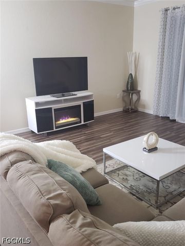 10285 Via Colomba CIR, Fort Myers, FL 33966