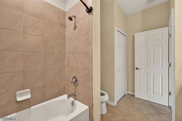 10285 Via Colomba CIR, Fort Myers, FL 33966