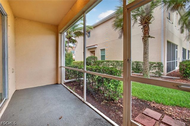 10285 Via Colomba CIR, Fort Myers, FL 33966