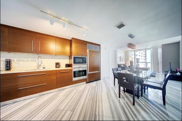 485 Brickell Ave 4711, Miami, FL 33131