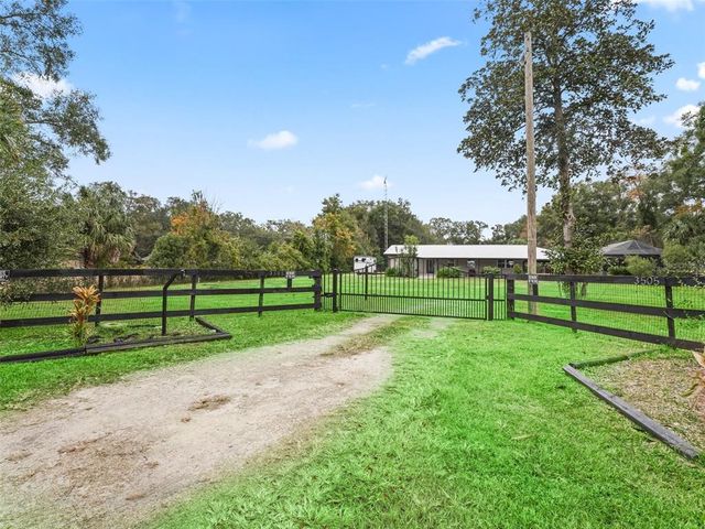 3505 NE 97TH STREET ROAD, Anthony, FL 32617