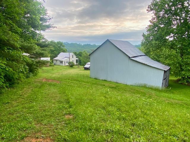 2195 Pumpkin Ridge Road, West Union, OH 45693
