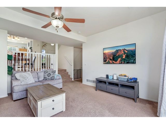 375 Shadowbrook Dr, Windsor, CO 80550