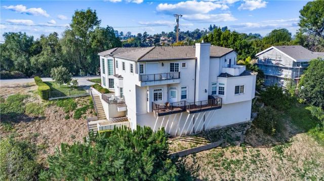 2034 Virazon Drive, La Habra Heights, CA 90631