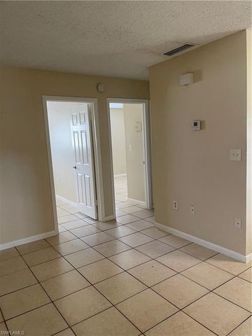 3325 Airport pulling RD, Naples, FL 34105