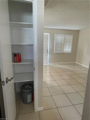 3325 Airport pulling RD, Naples, FL 34105