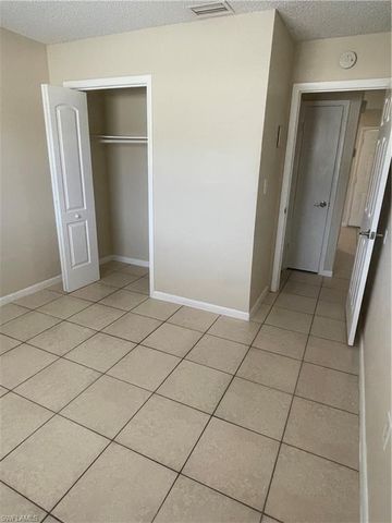 3325 Airport pulling RD, Naples, FL 34105