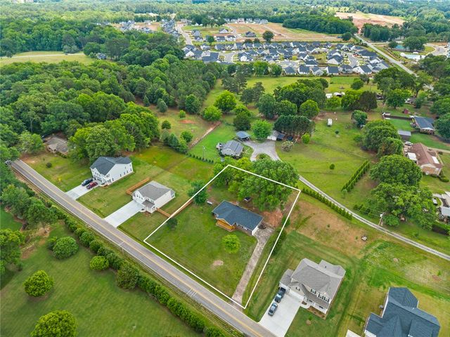 300 Vandiver Road, Anderson, SC 29621