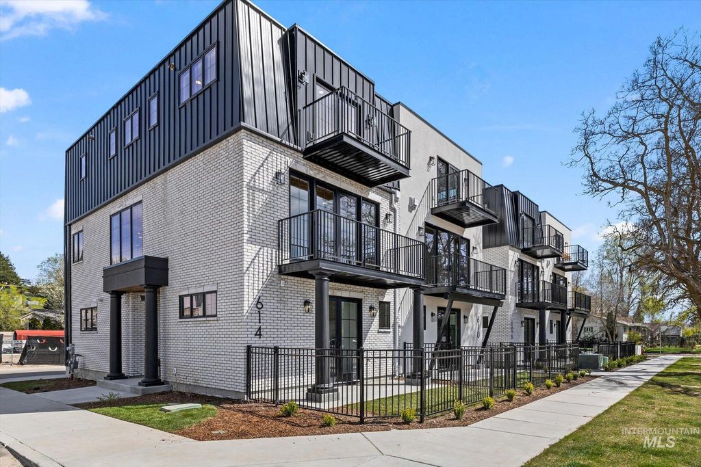 614 N Avenue H Ave, Boise, ID 83712