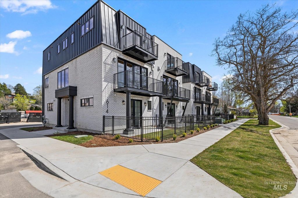 614 N Avenue H Ave, Boise, ID 83712 photo 2