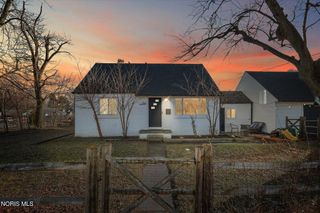 5541 Douglas Road, Toledo, OH 43613