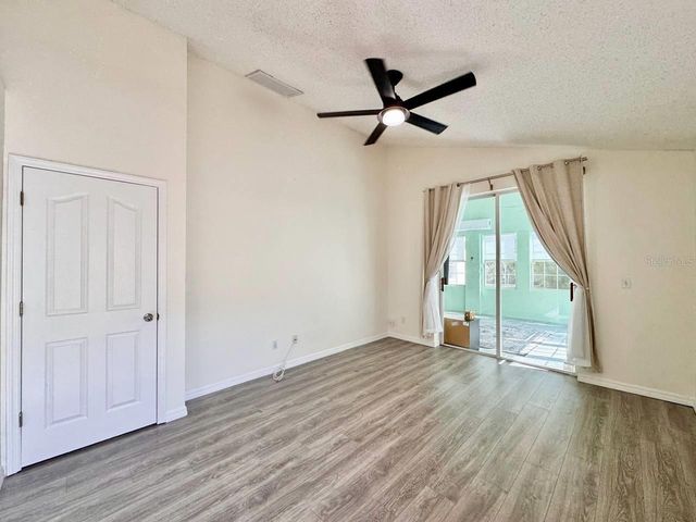 10028 OASIS PALM DRIVE, Tampa, FL 33615