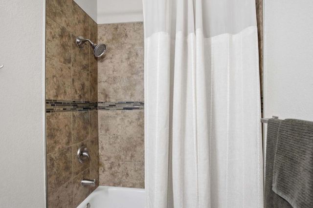 1029 Main St, Newman, CA 95360