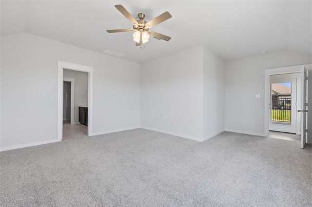214 Cross Gable Lane, Dayton, TX 77535