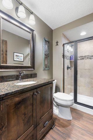 746 Riesgraf Road, Carver, MN 55315