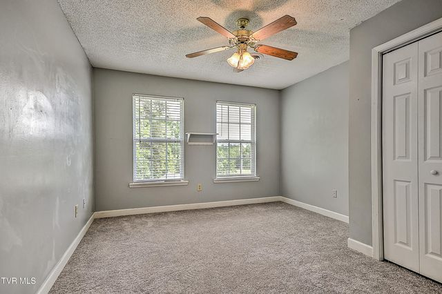 104 Phillip Drew Court, Johnson City, TN 37604