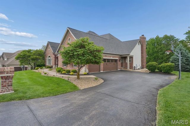 17925 Homestead Bluffs Drive, Wildwood, MO 63005