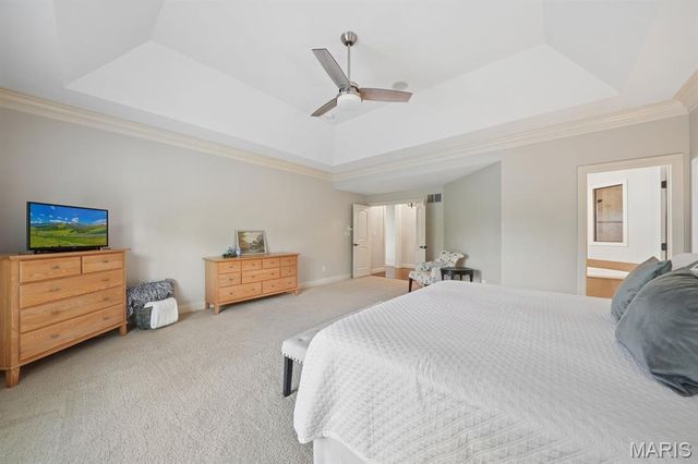 17925 Homestead Bluffs Drive, Wildwood, MO 63005