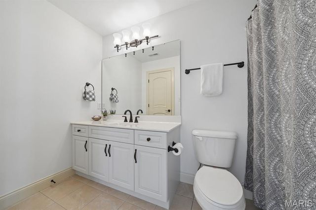 17925 Homestead Bluffs Drive, Wildwood, MO 63005