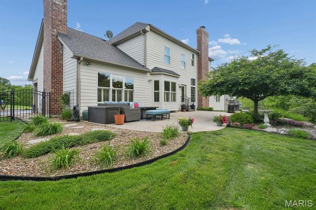 17925 Homestead Bluffs Drive, Wildwood, MO 63005