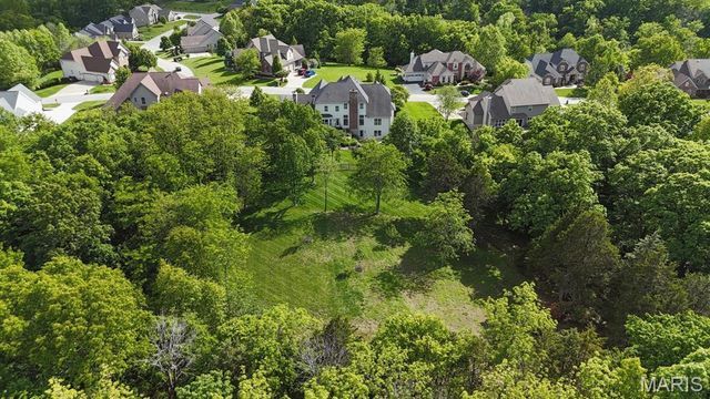 17925 Homestead Bluffs Drive, Wildwood, MO 63005