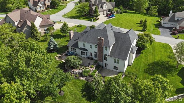 17925 Homestead Bluffs Drive, Wildwood, MO 63005