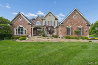 17925 Homestead Bluffs Drive, Wildwood, MO 63005