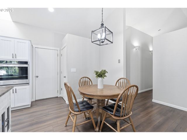 23235 Sw SAINT CHARLES Way, Sherwood, OR 97140