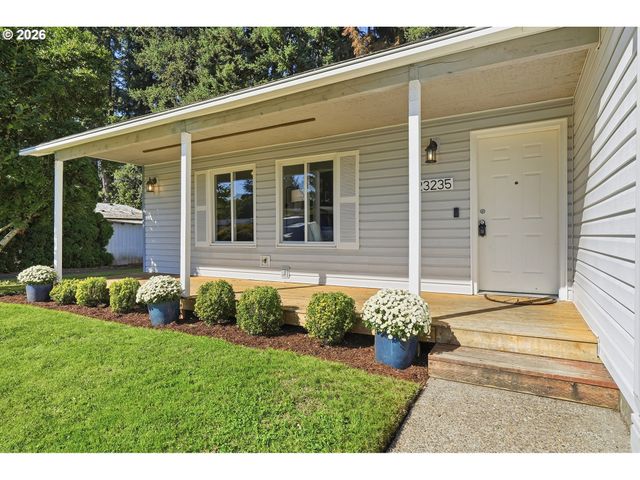 23235 Sw SAINT CHARLES Way, Sherwood, OR 97140
