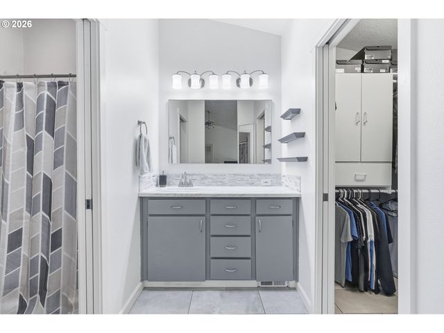 23235 Sw SAINT CHARLES Way, Sherwood, OR 97140