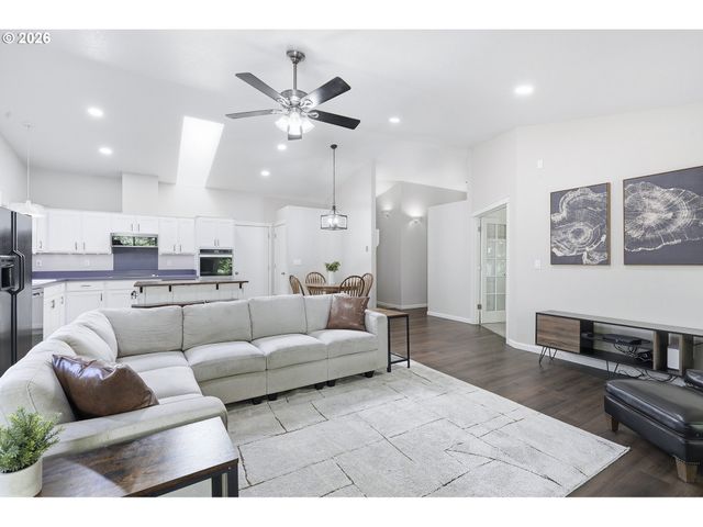 23235 Sw SAINT CHARLES Way, Sherwood, OR 97140