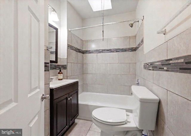 546 S SALFORD ST, Philadelphia, PA 19143