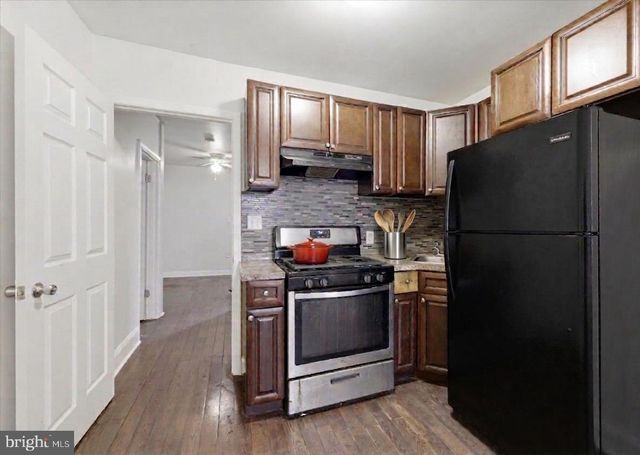 546 S SALFORD ST, Philadelphia, PA 19143